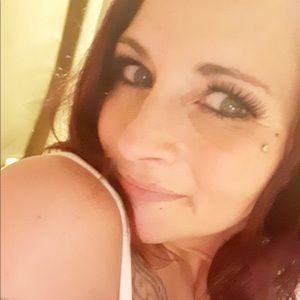 Meet your Posher, Krystal